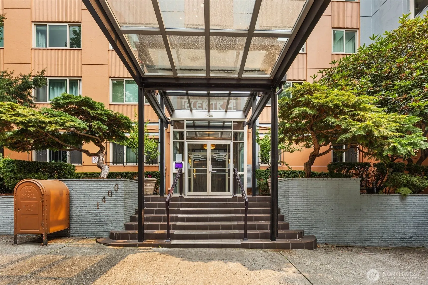 1400 Hubbell Place #1203, Seattle, WA 98101