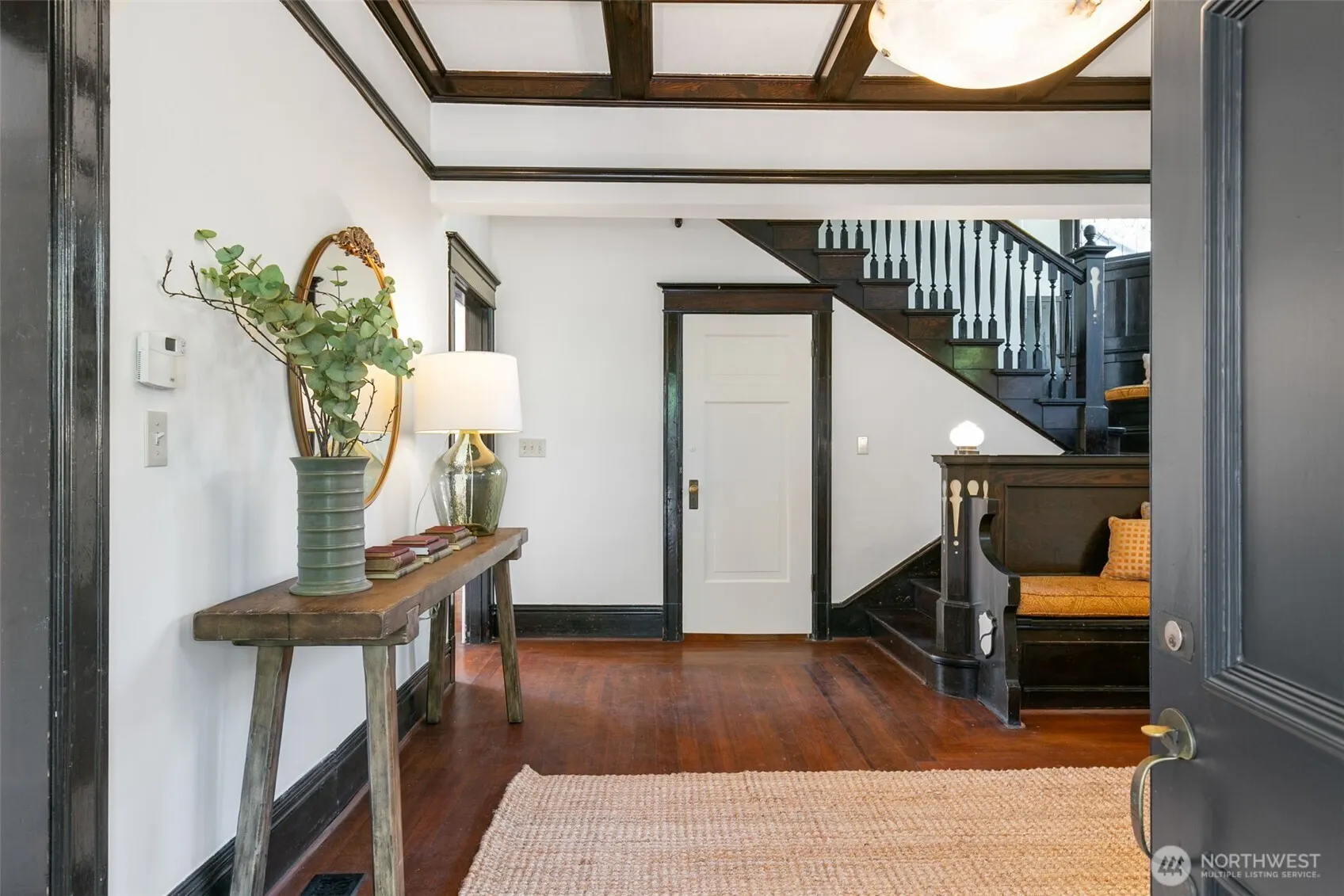 803 15th Avenue E, Seattle, WA 98112