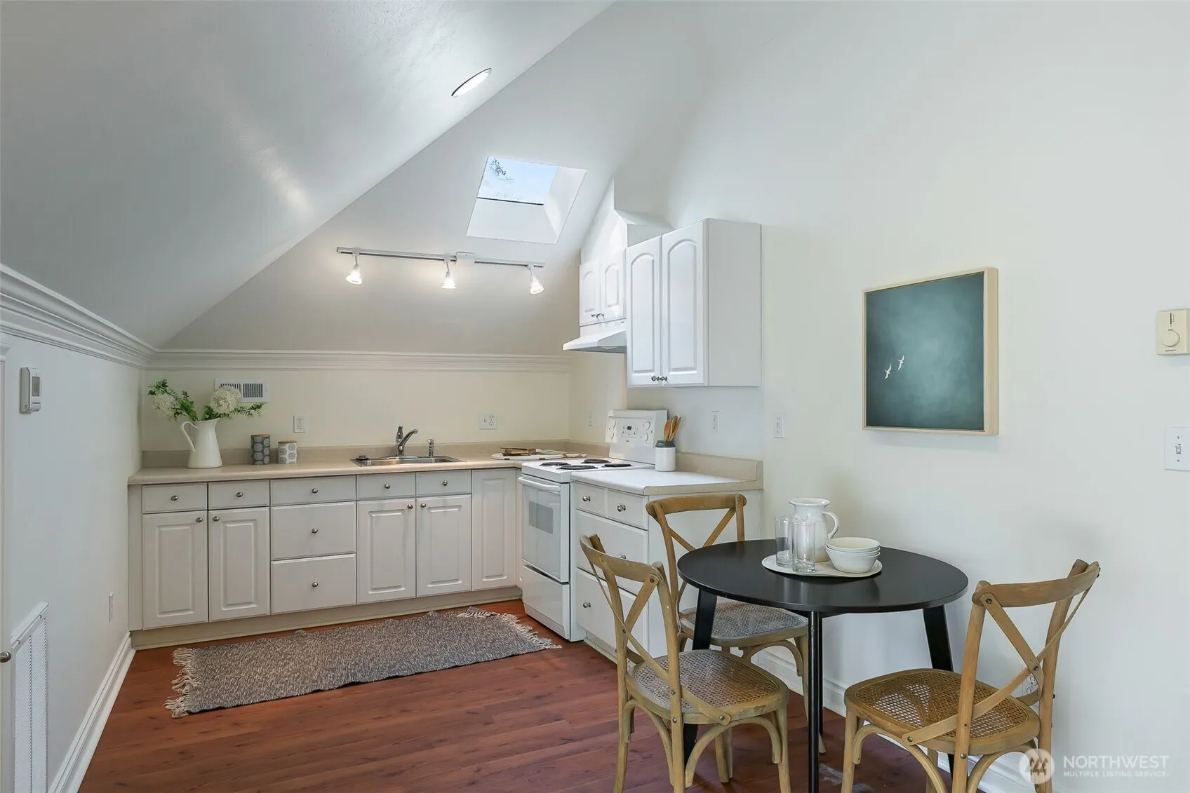 803 15th Avenue E, Seattle, WA 98112