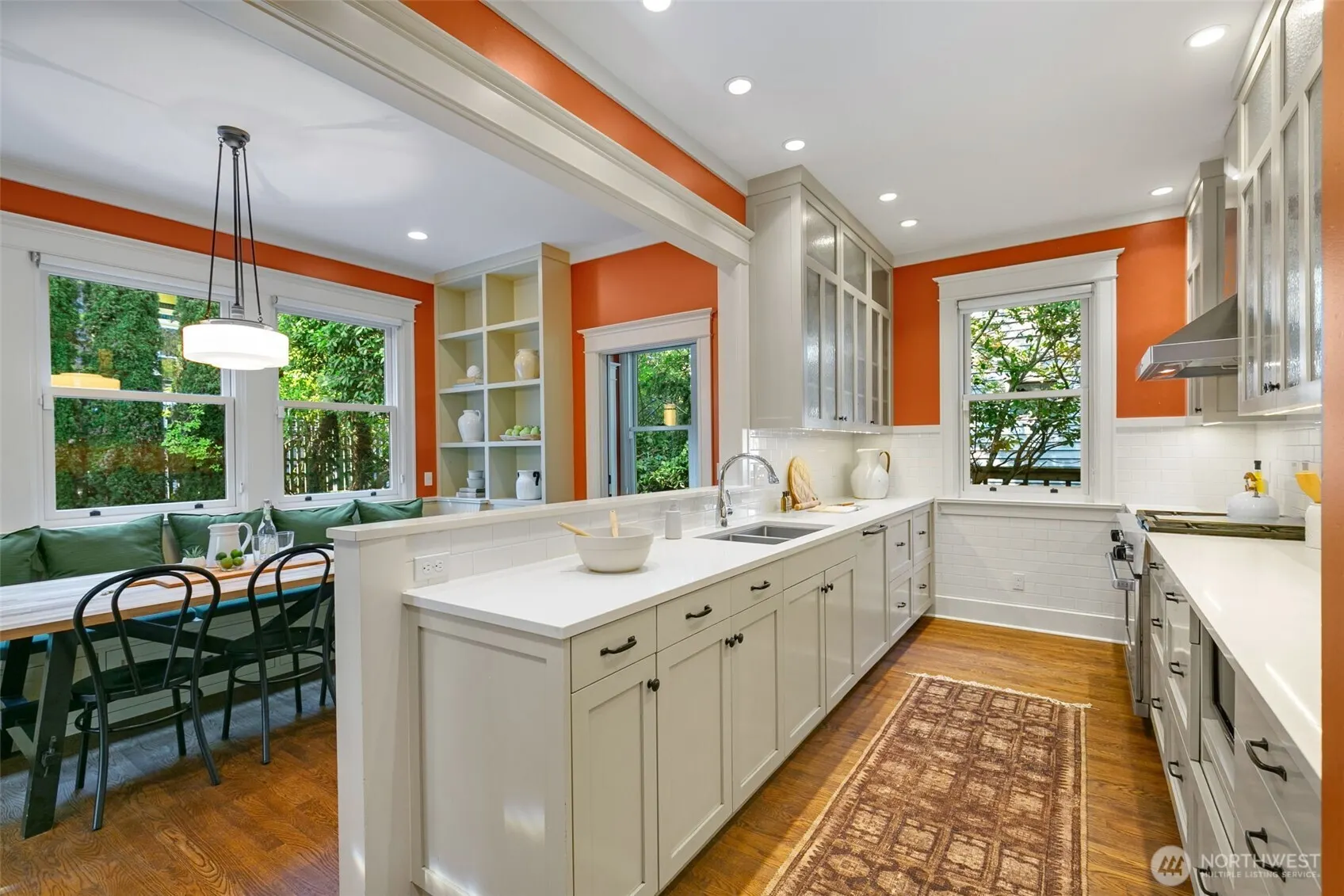 803 15th Avenue E, Seattle, WA 98112