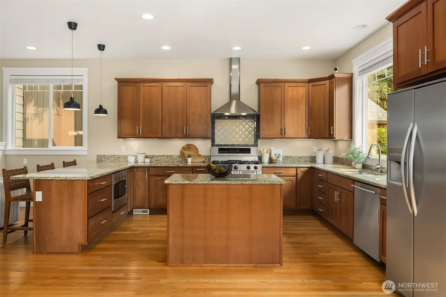 10334 46th Avenue NE, Seattle, WA 98125