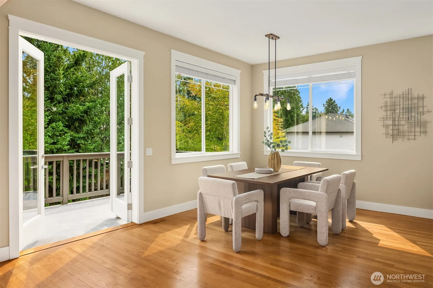 10334 46th Avenue NE, Seattle, WA 98125