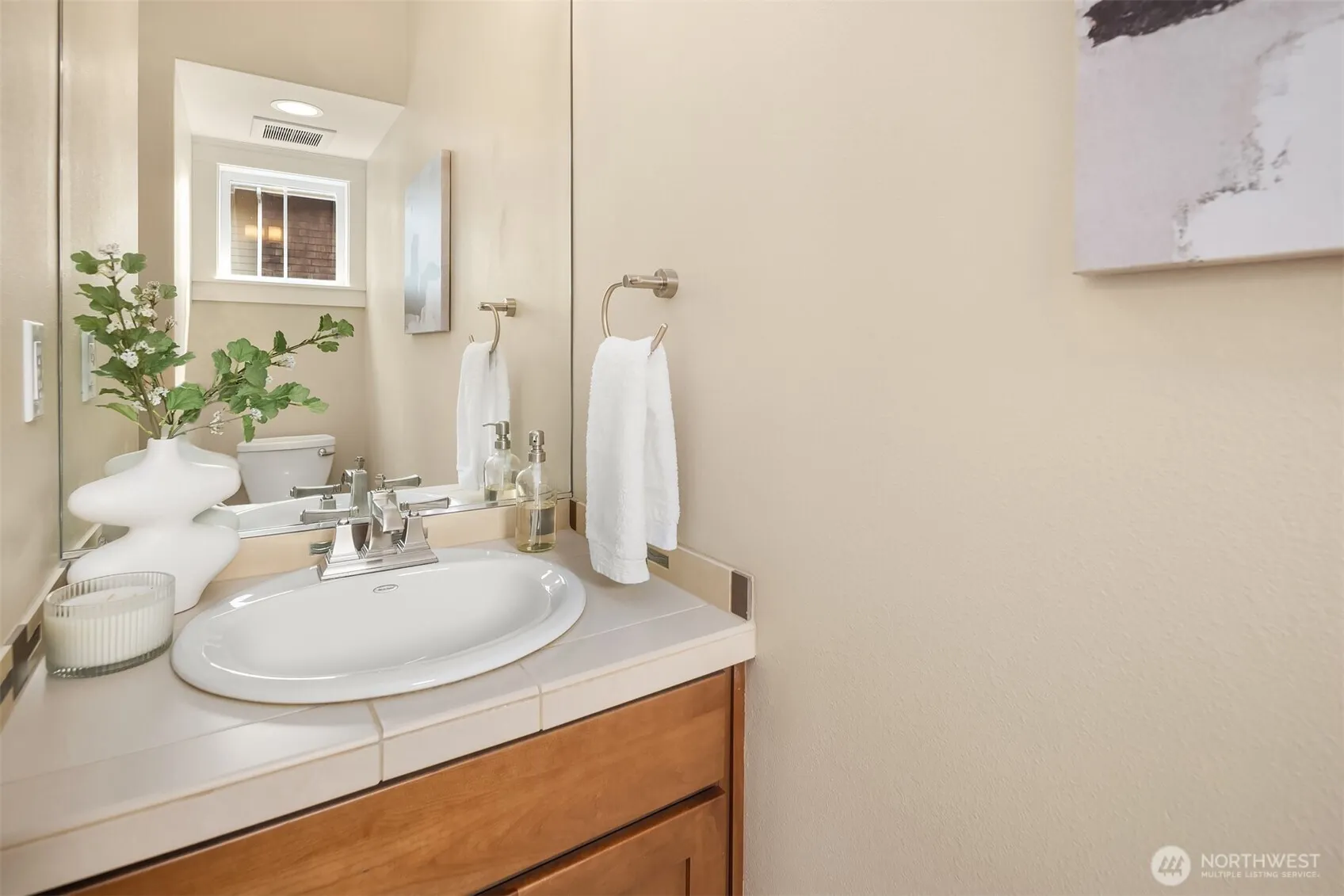 10334 46th Avenue NE, Seattle, WA 98125