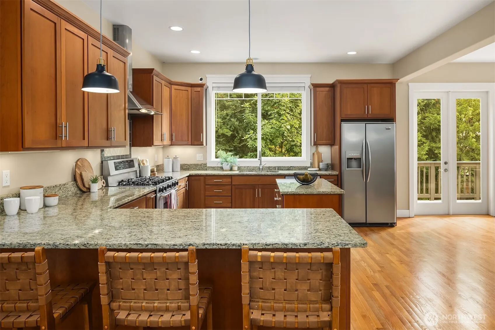 10334 46th Avenue NE, Seattle, WA 98125