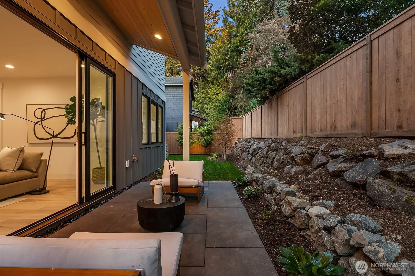 7022 127th Avenue NE, Kirkland, WA 98033