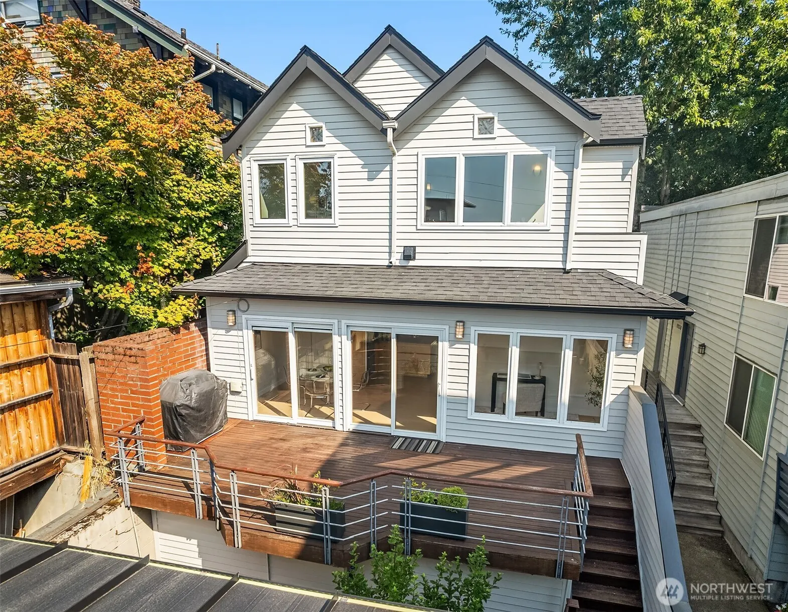 1927 10th Avenue W, Seattle, WA 98119