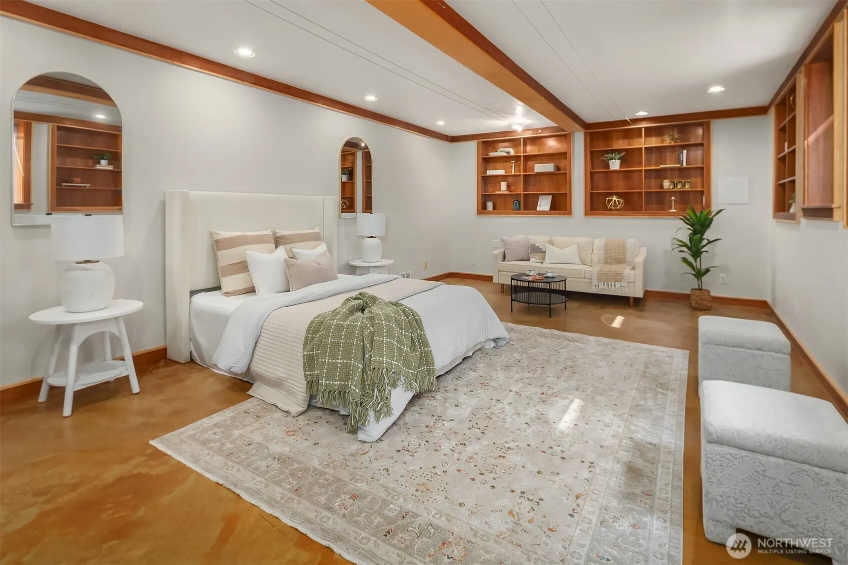 1927 10th Avenue W, Seattle, WA 98119