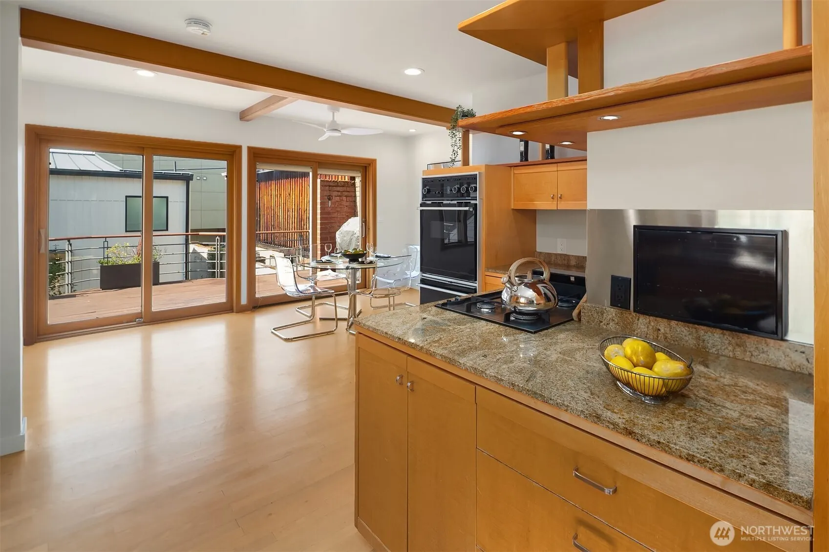 1927 10th Avenue W, Seattle, WA 98119