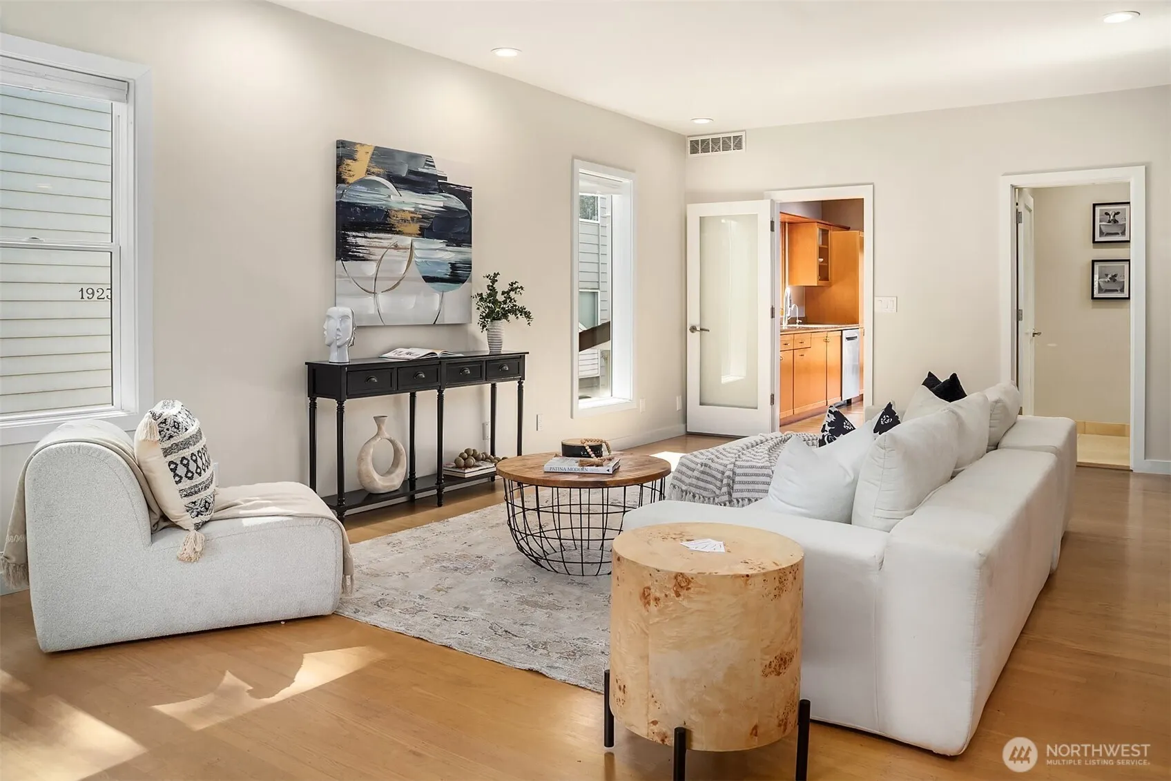 1927 10th Avenue W, Seattle, WA 98119