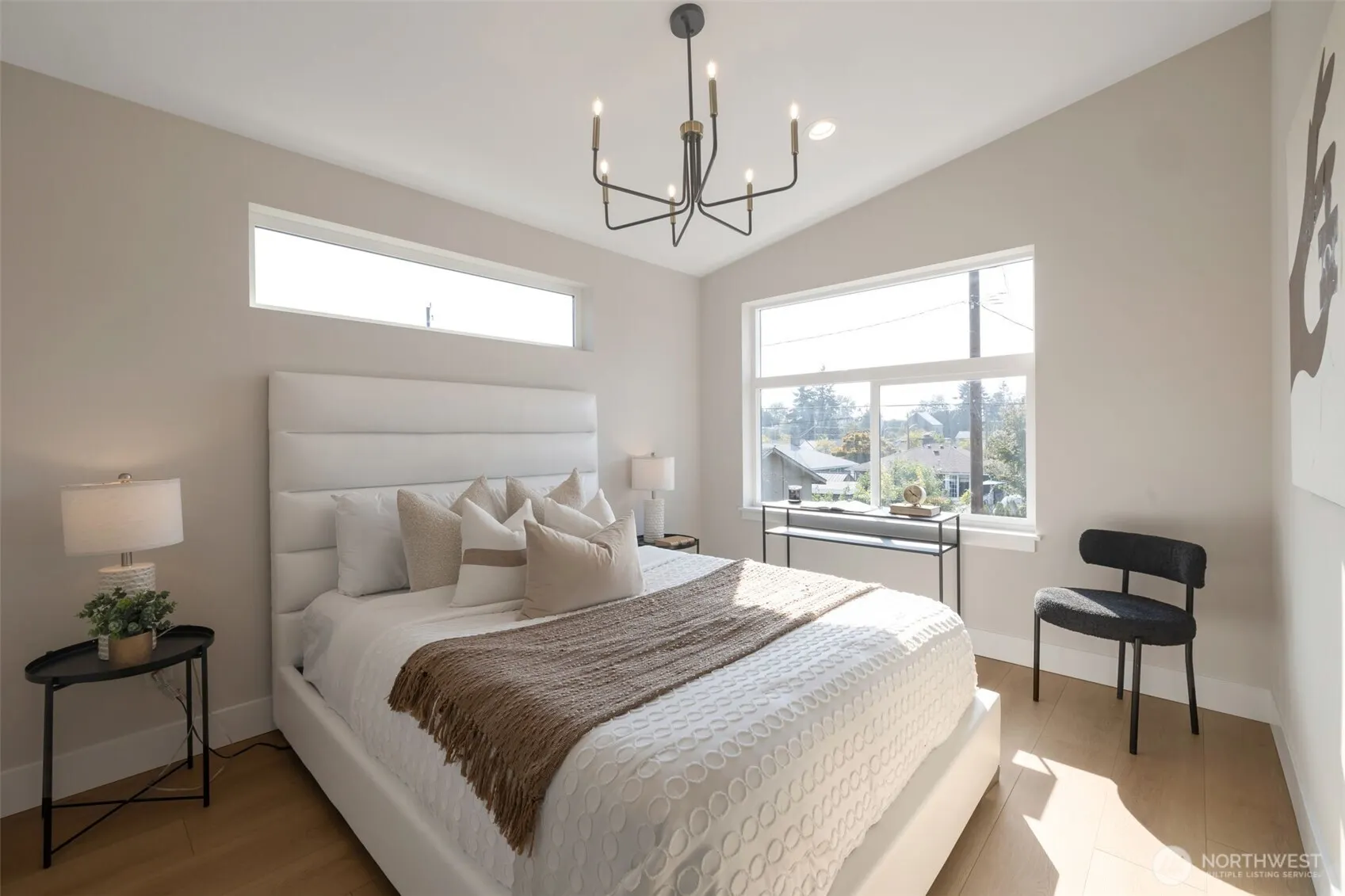 1603 SW Kenyon Street , Seattle, WA 98106