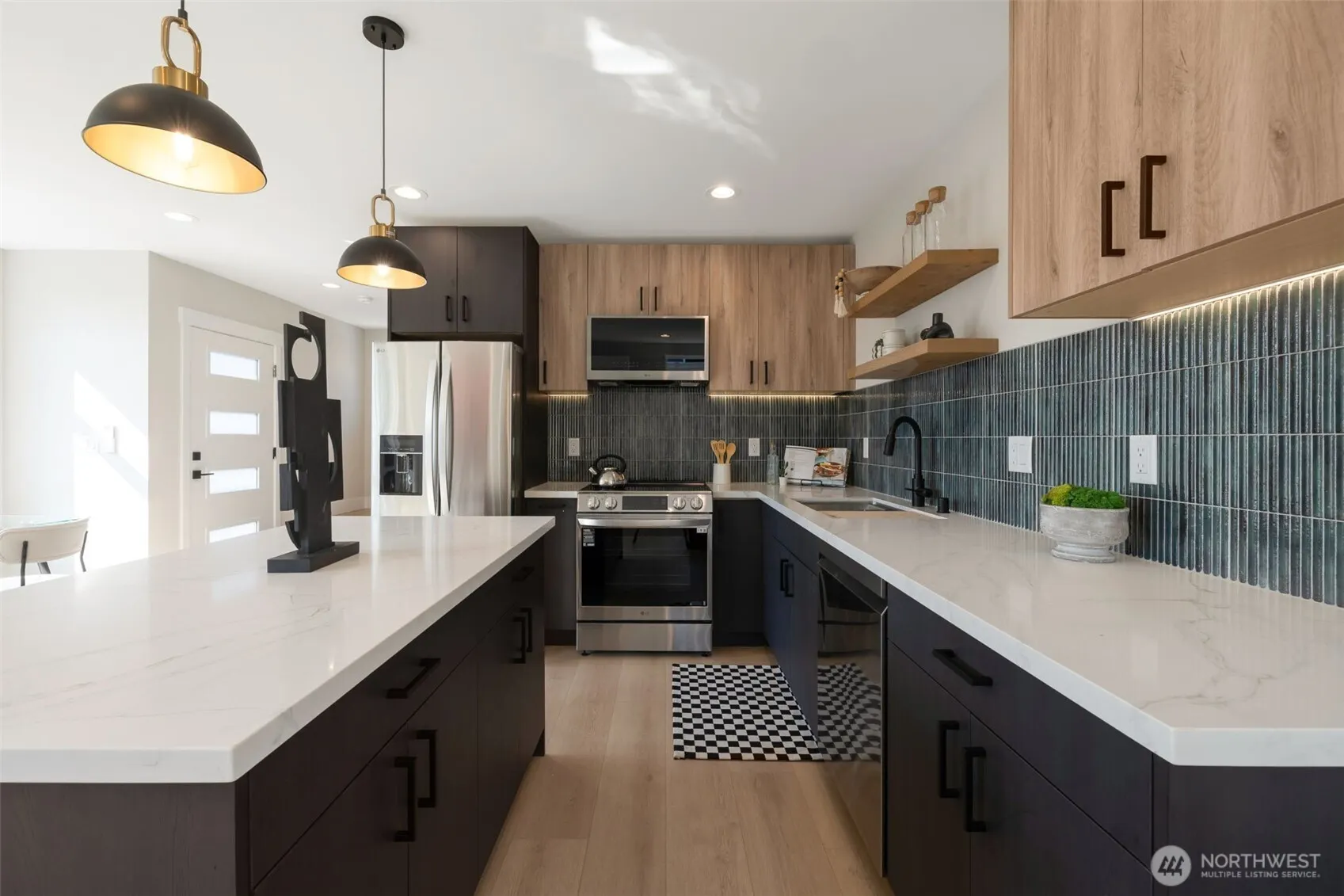 1603 SW Kenyon Street , Seattle, WA 98106