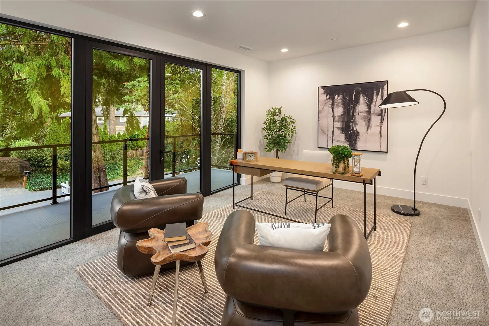 2435 109th Avenue SE, Bellevue, WA 98004