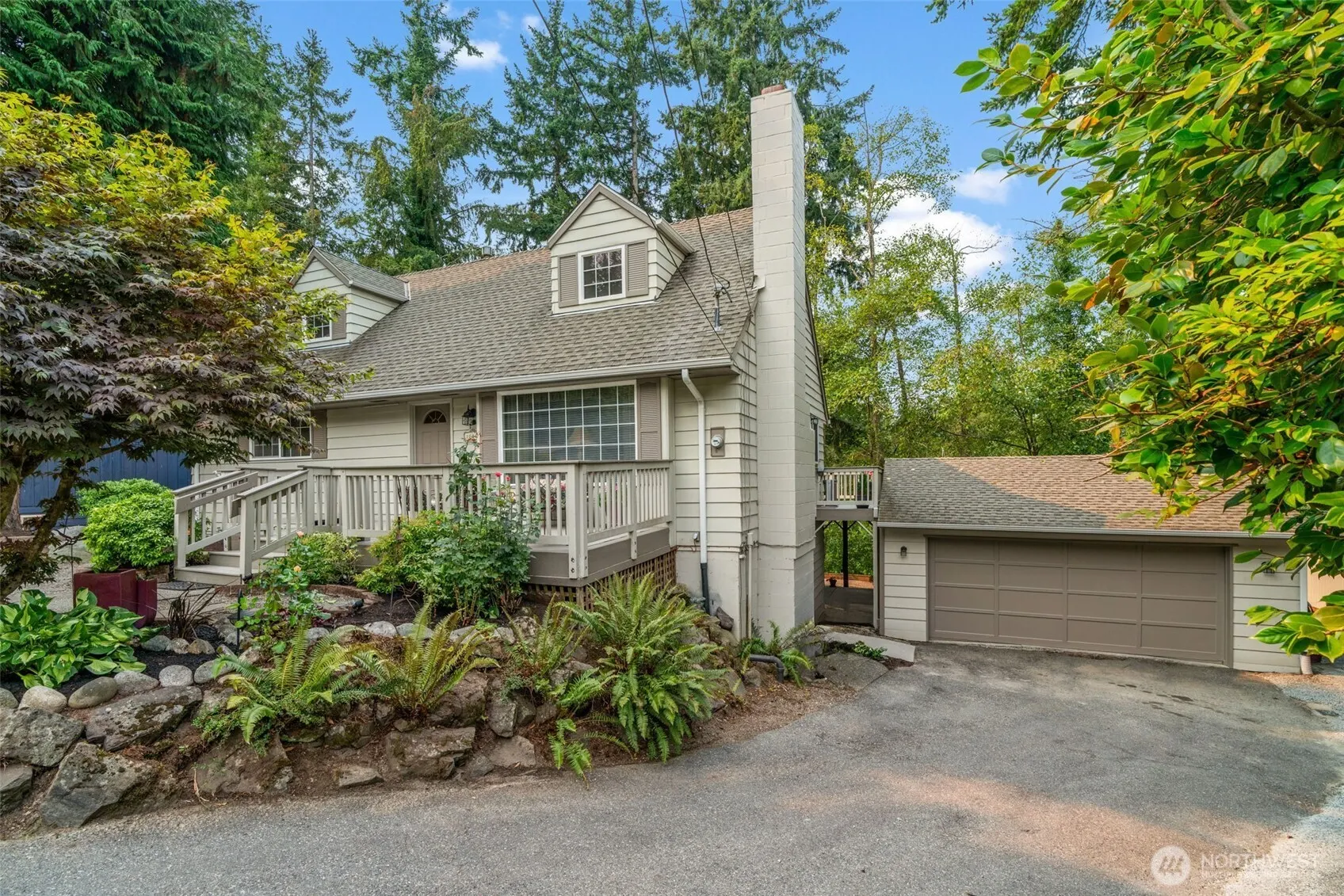 18814 75th Avenue W, Lynnwood, WA 98036
