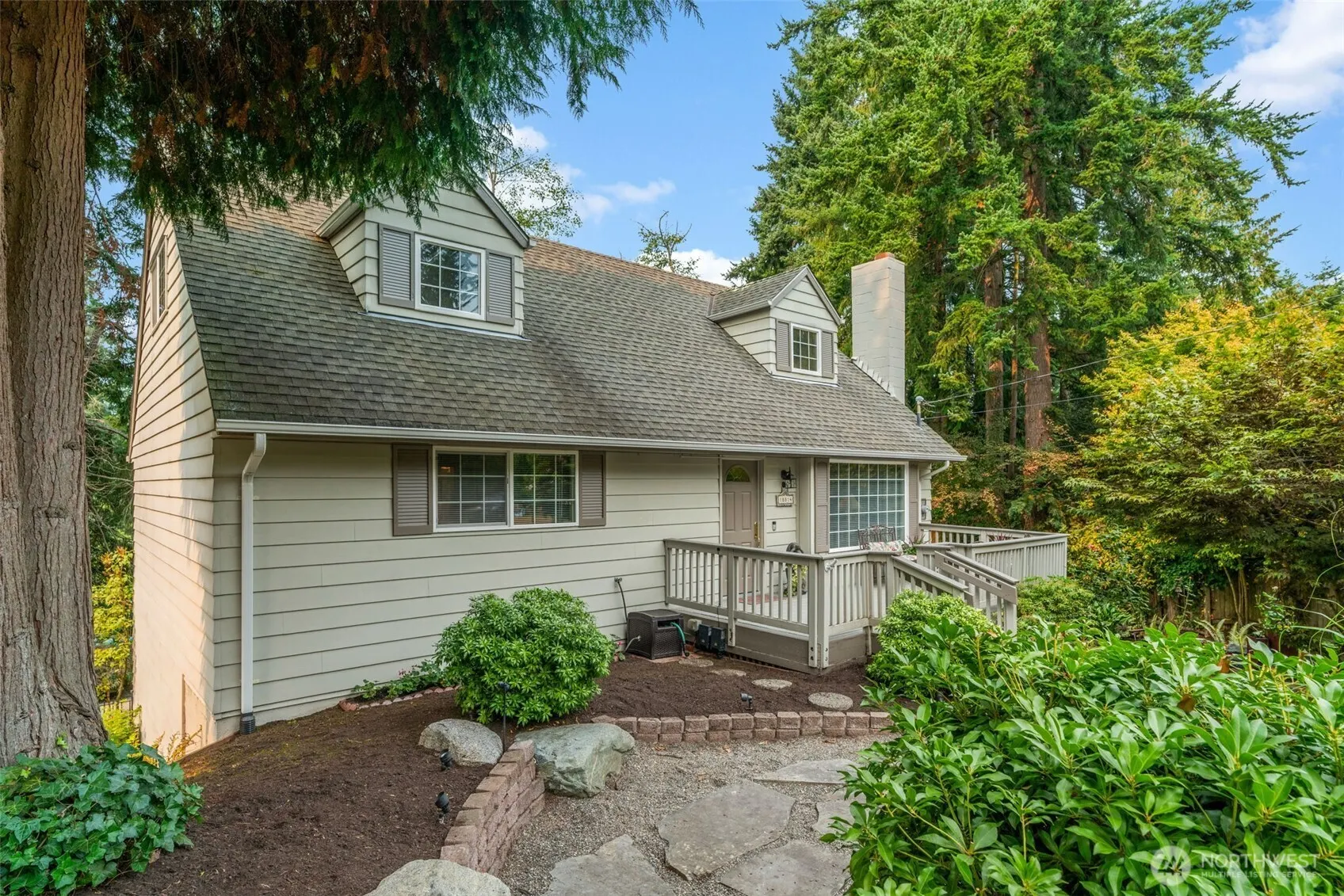 18814 75th Avenue W, Lynnwood, WA 98036