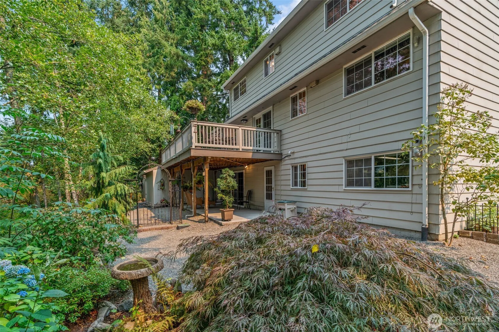 18814 75th Avenue W, Lynnwood, WA 98036