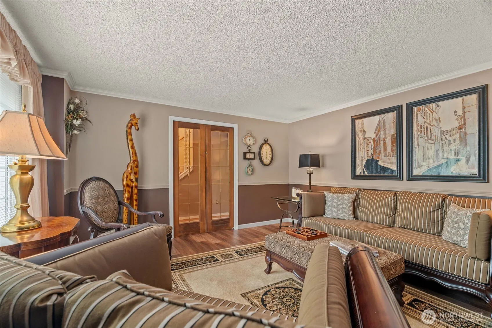 18814 75th Avenue W, Lynnwood, WA 98036
