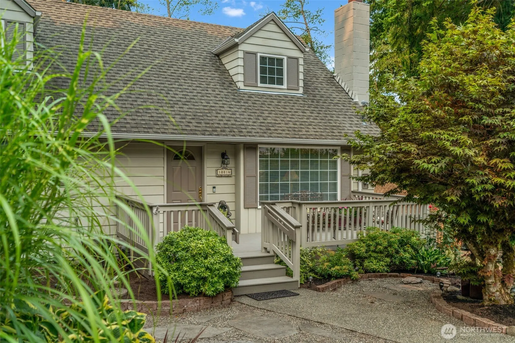 18814 75th Avenue W, Lynnwood, WA 98036