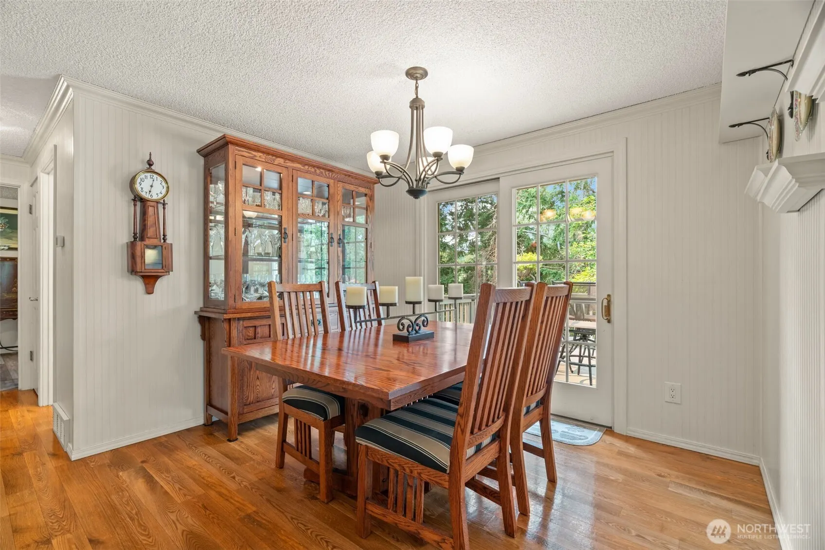 18814 75th Avenue W, Lynnwood, WA 98036