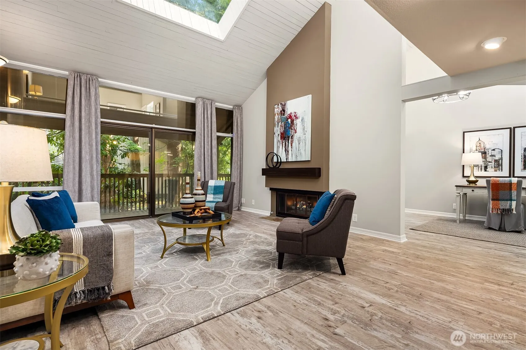 2410 Sahalee Drive W, Sammamish, WA 98074