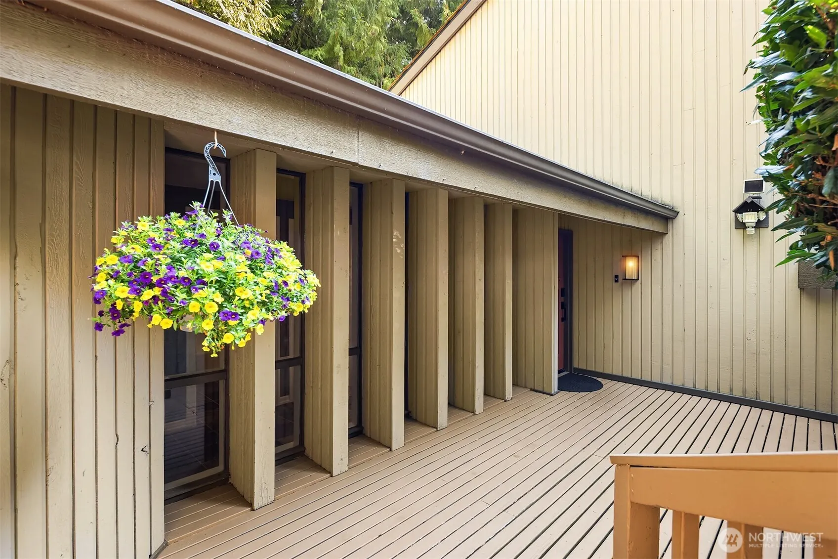 2410 Sahalee Drive W, Sammamish, WA 98074