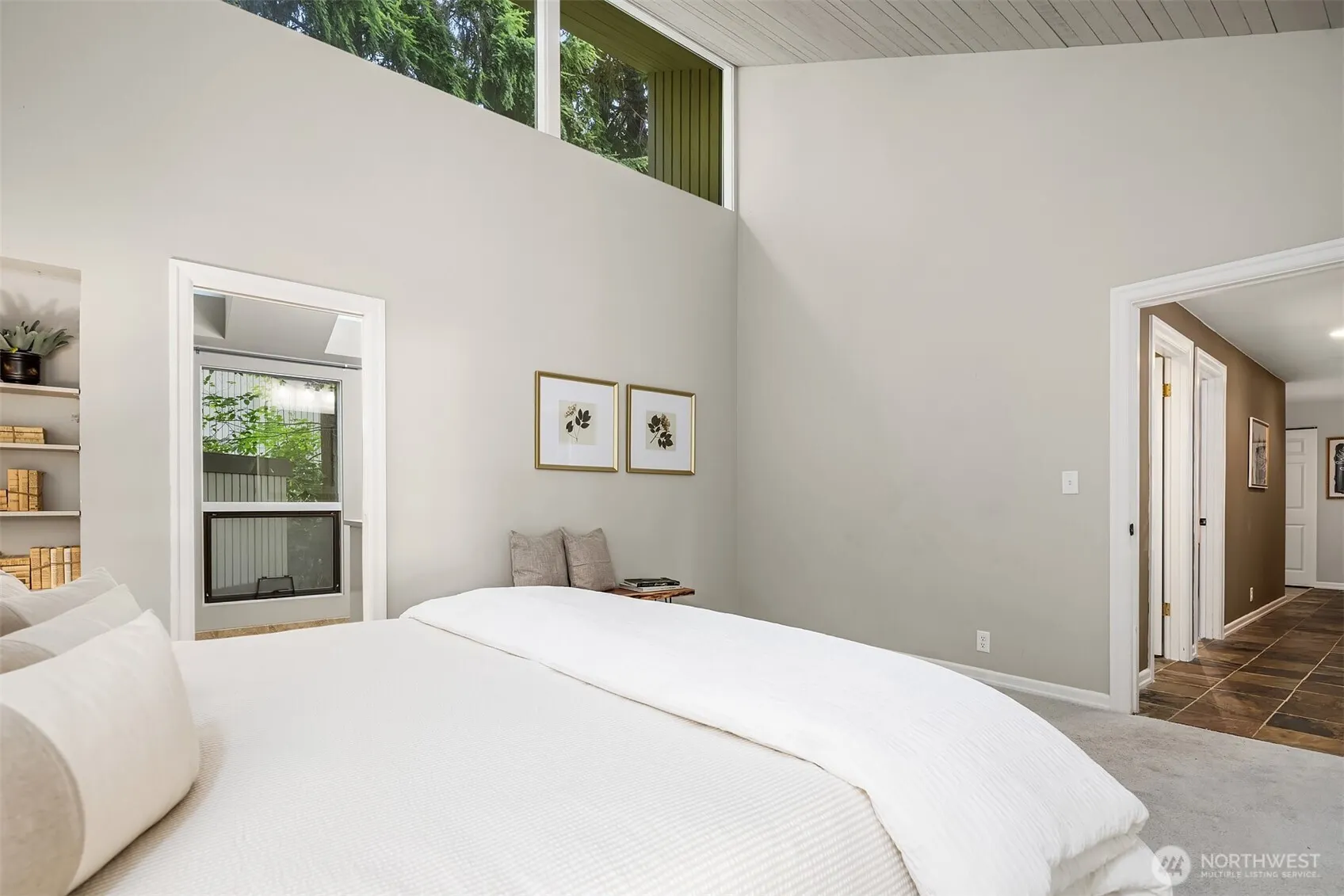 2410 Sahalee Drive W, Sammamish, WA 98074