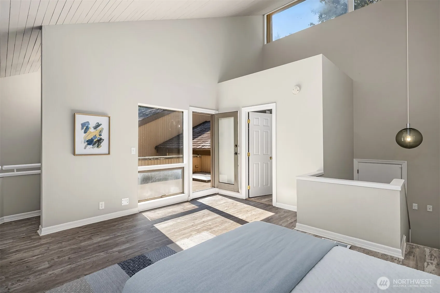 2410 Sahalee Drive W, Sammamish, WA 98074