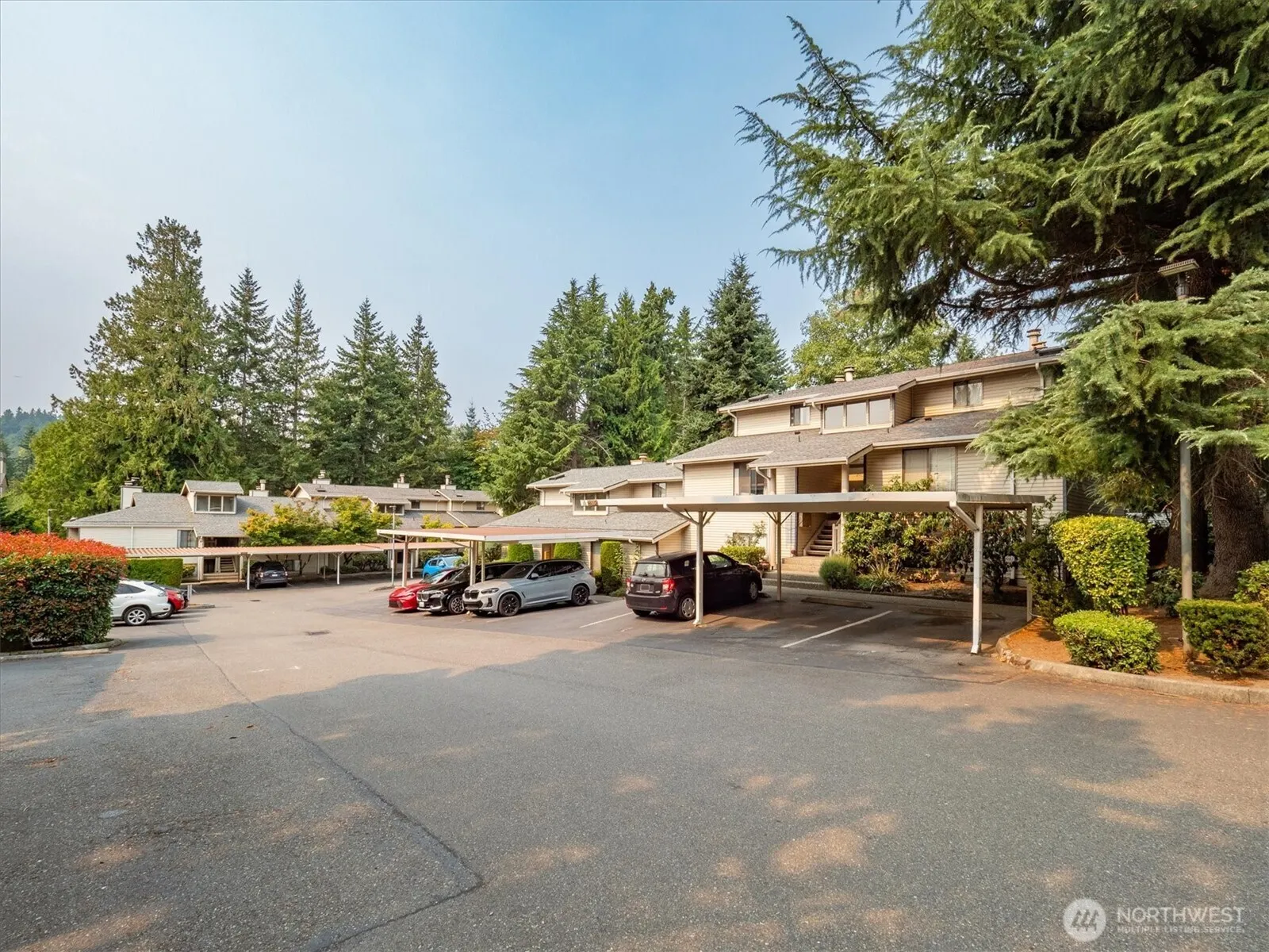 12221 100th Avenue NE #103, Kirkland, WA 98034-3719