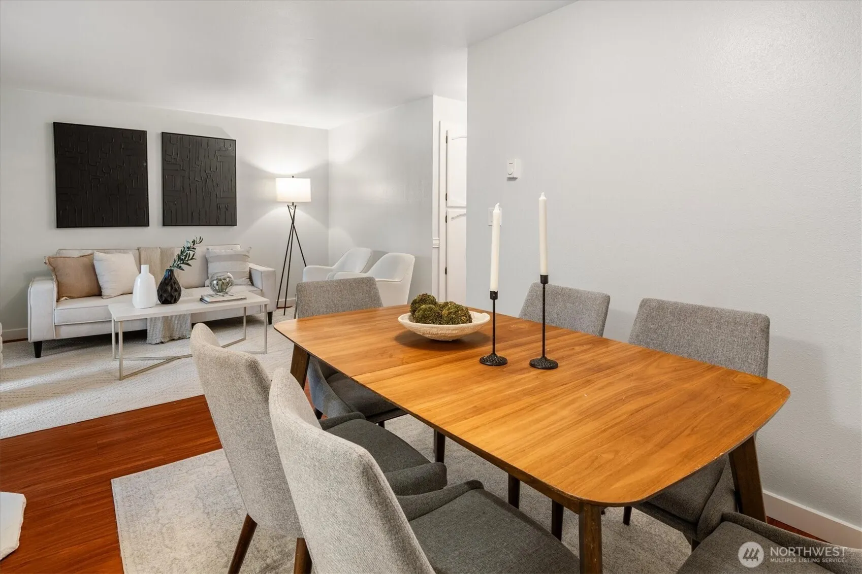 12221 100th Avenue NE #103, Kirkland, WA 98034-3719