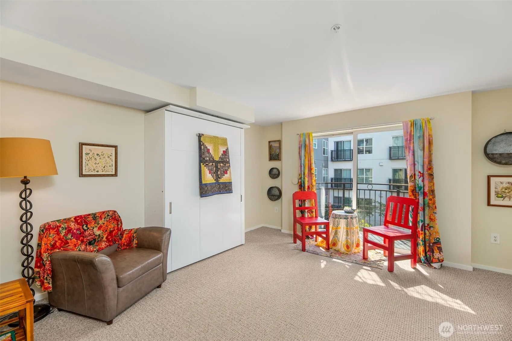 425 Vine Street #623, Seattle, WA 98121-1593