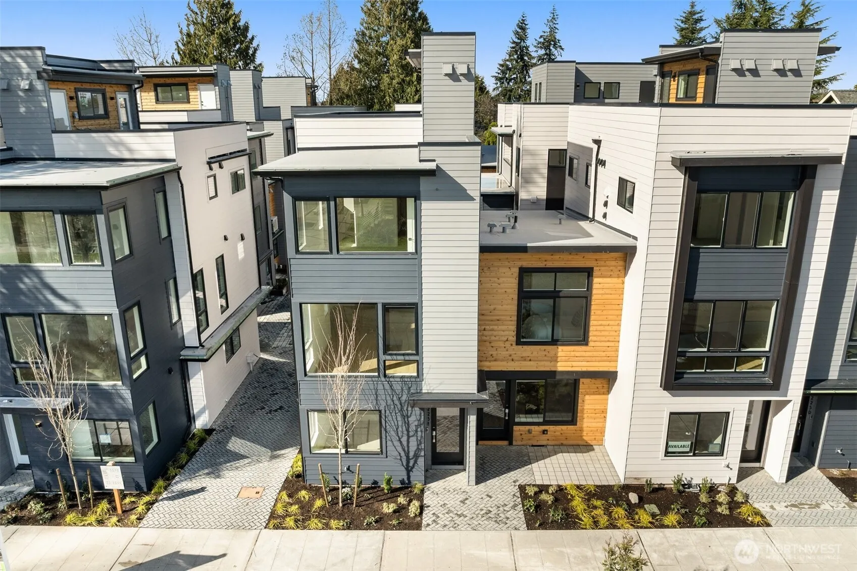 9221 C 14th Avenue NW, Seattle, WA 98117