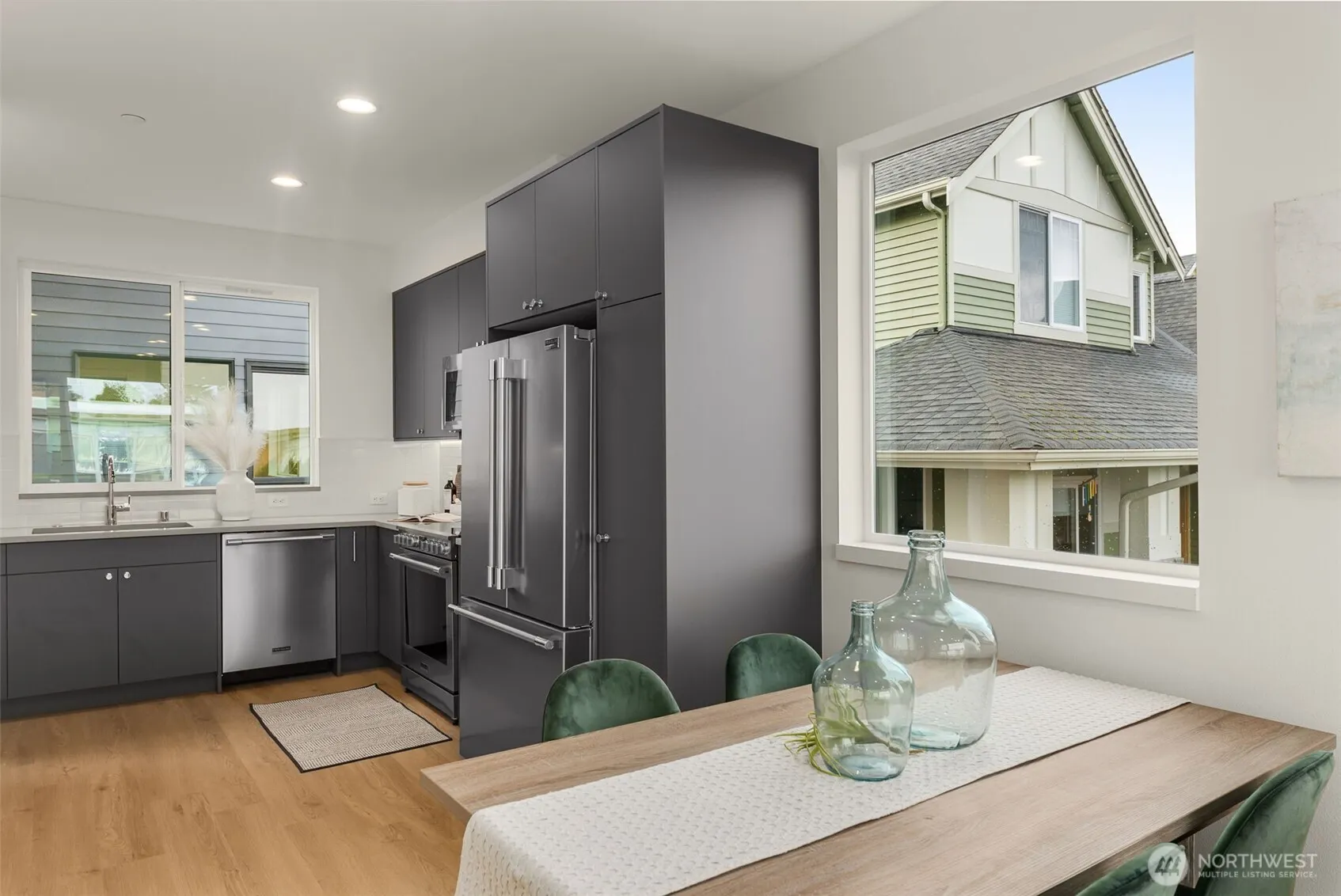 9221 C 14th Avenue NW, Seattle, WA 98117