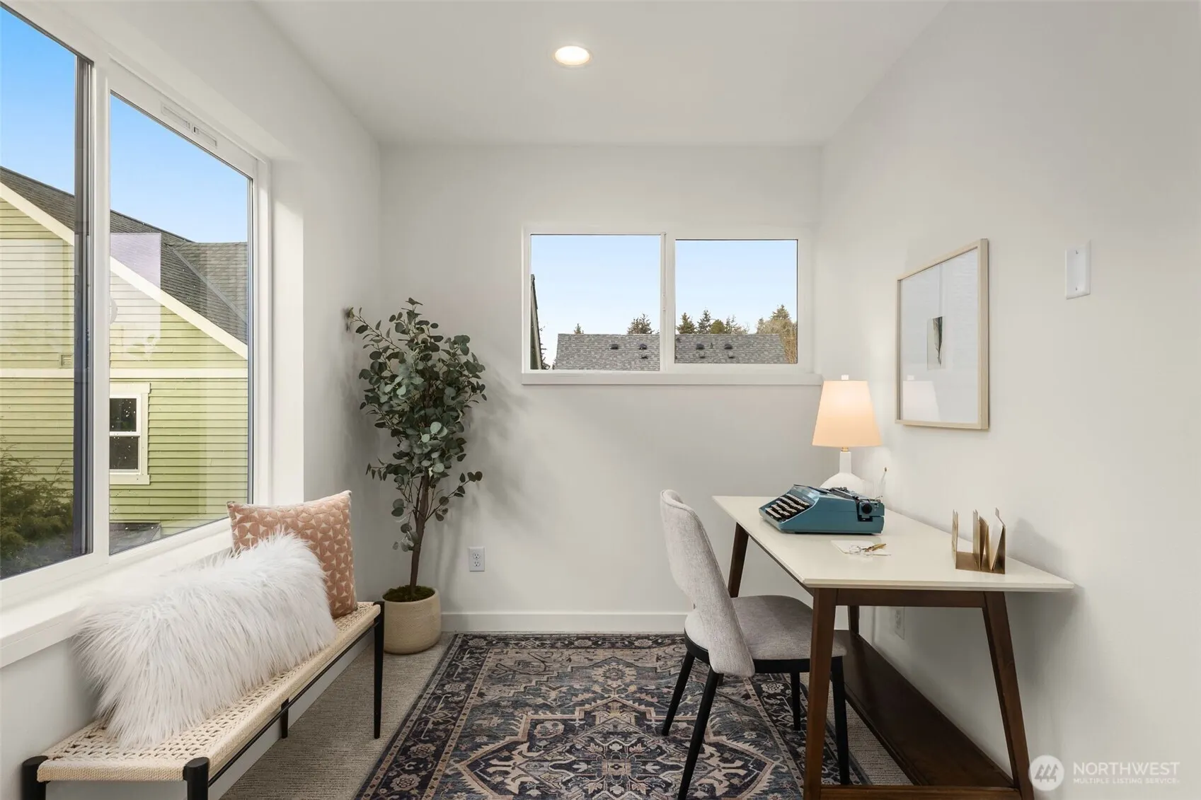 9221 C 14th Avenue NW, Seattle, WA 98117