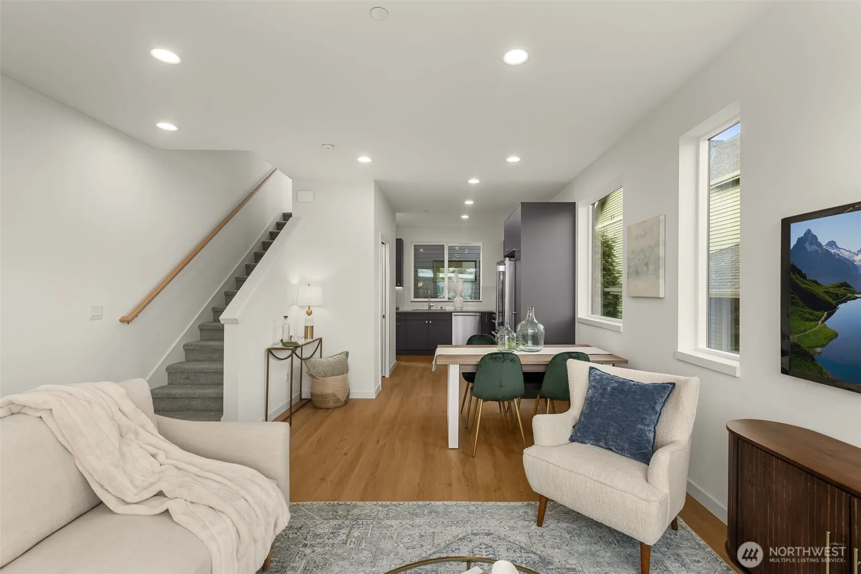 9221 C 14th Avenue NW, Seattle, WA 98117