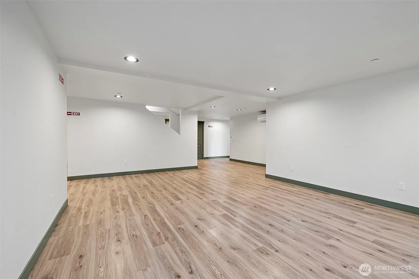 1008 E Guiberson Street , Kent, WA 98030