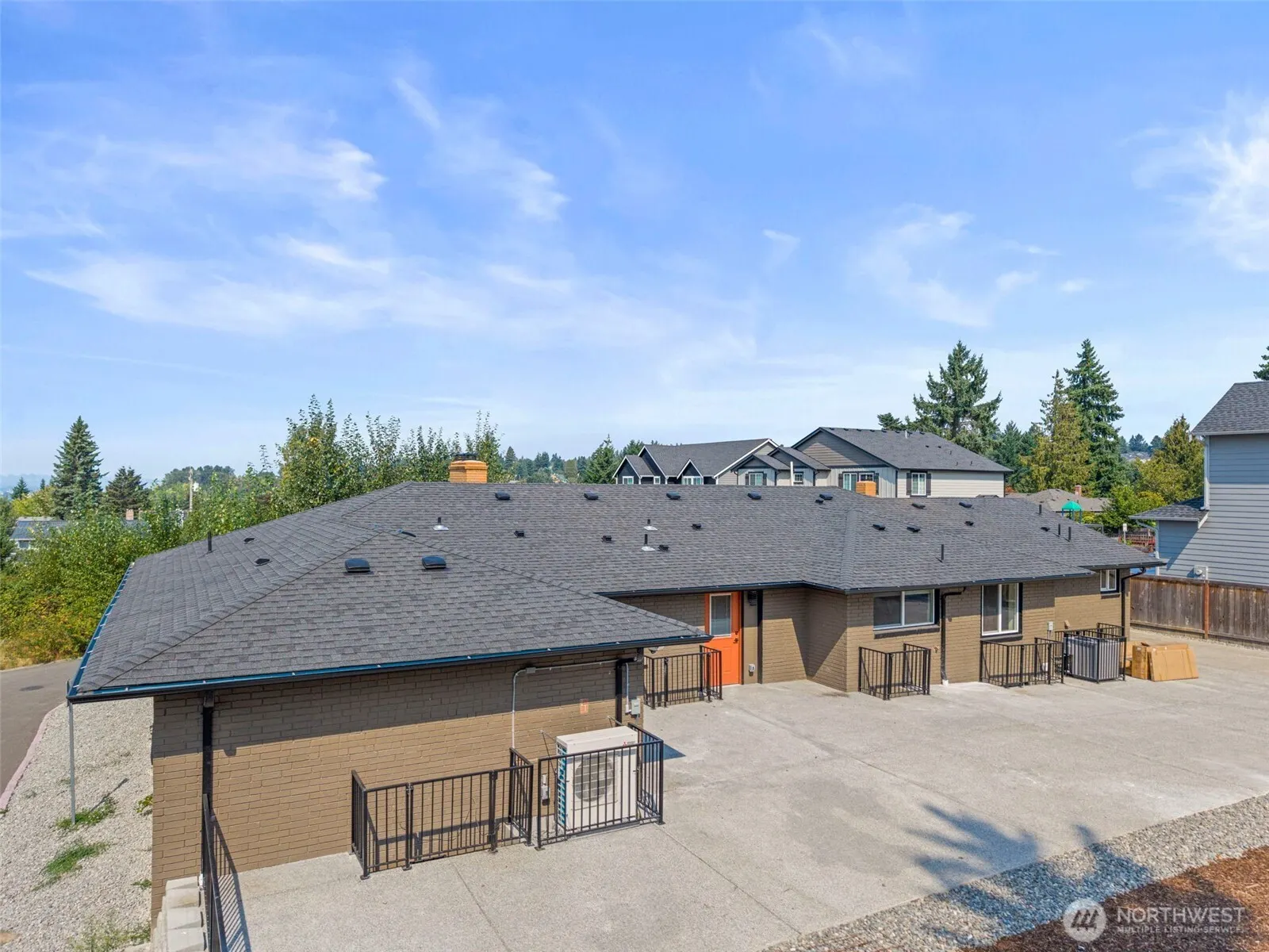 1008 E Guiberson Street , Kent, WA 98030