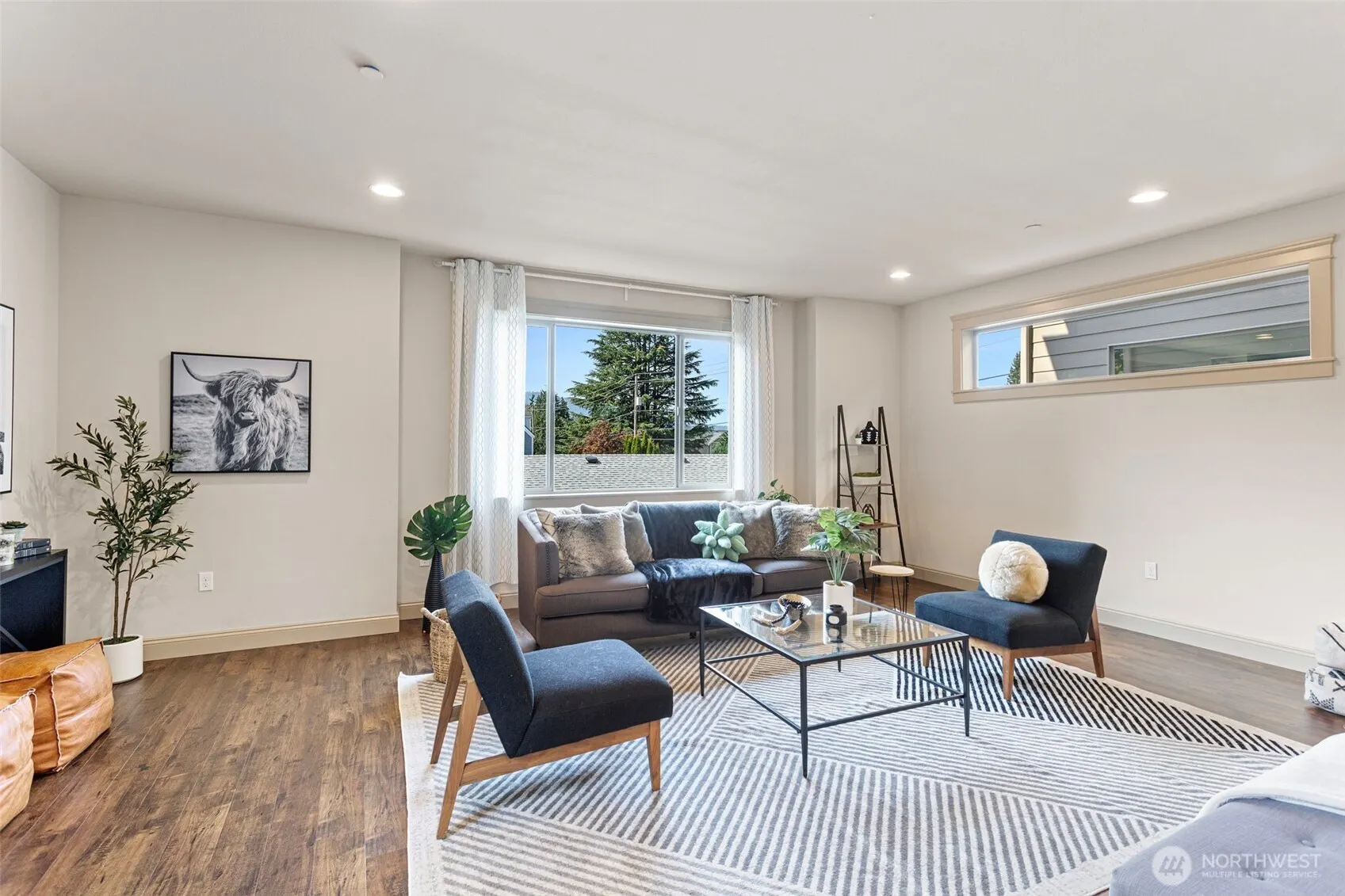 553 SE Andrews Street #B, Issaquah, WA 98027-3411
