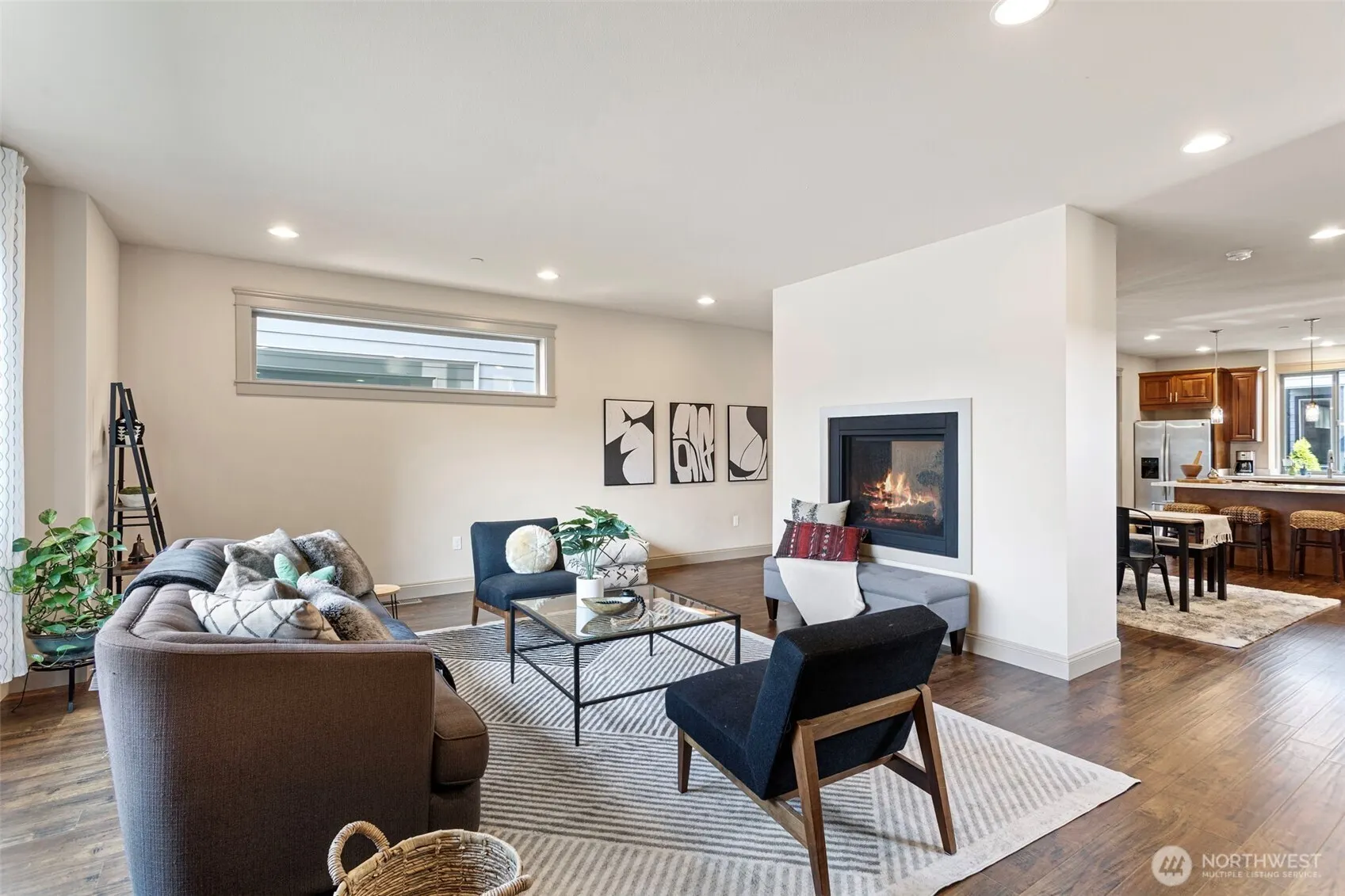 553 SE Andrews Street #B, Issaquah, WA 98027-3411