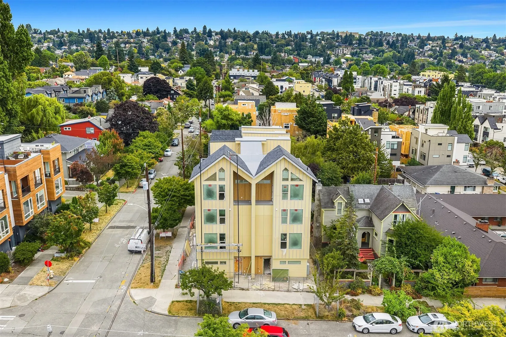 5718 14th Avenue NW, Seattle, WA 98107