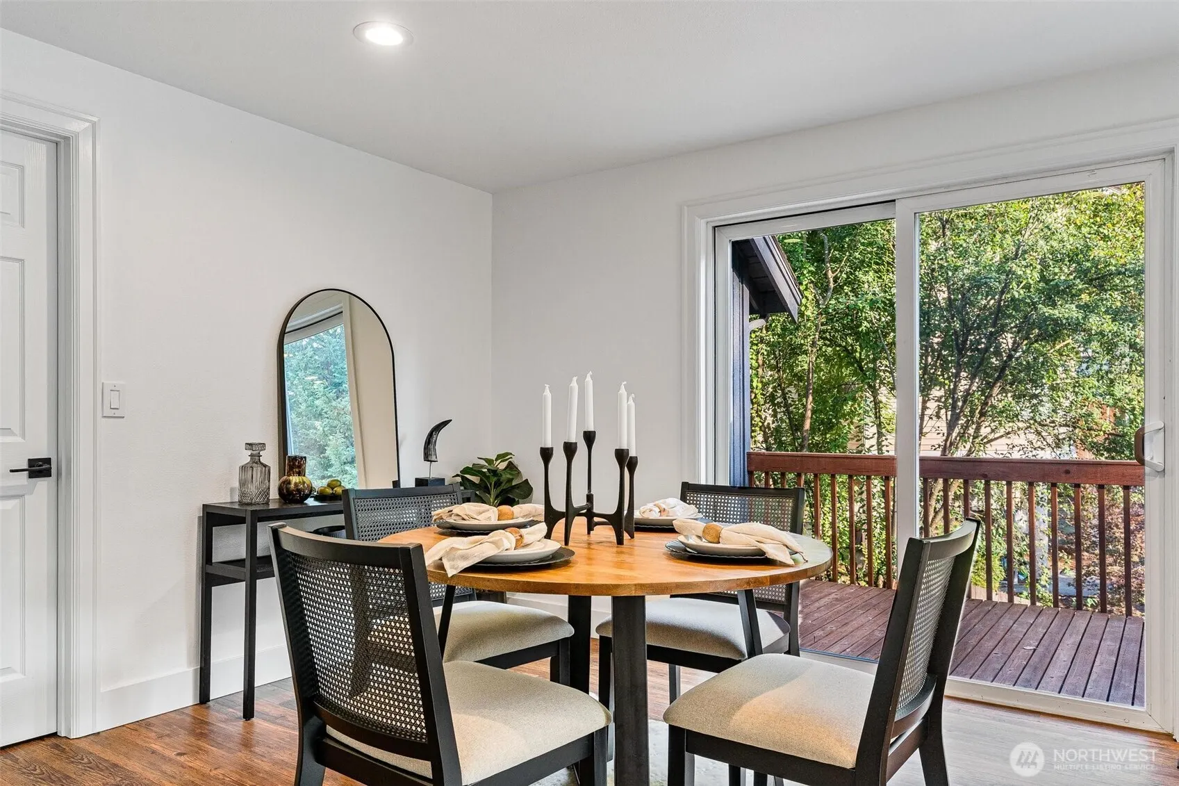 13206 SE 51st Place , Bellevue, WA 98006