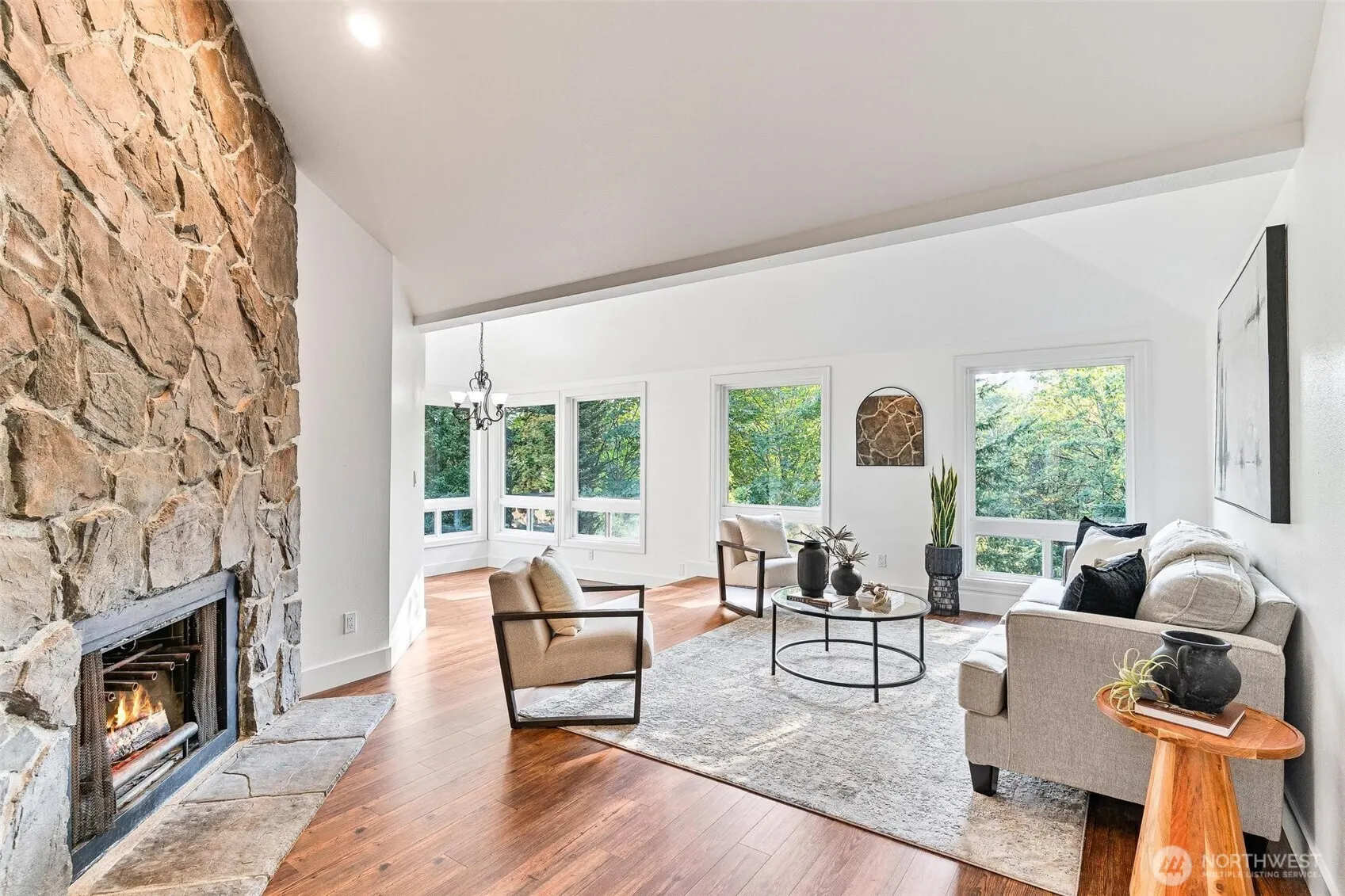 13206 SE 51st Place , Bellevue, WA 98006