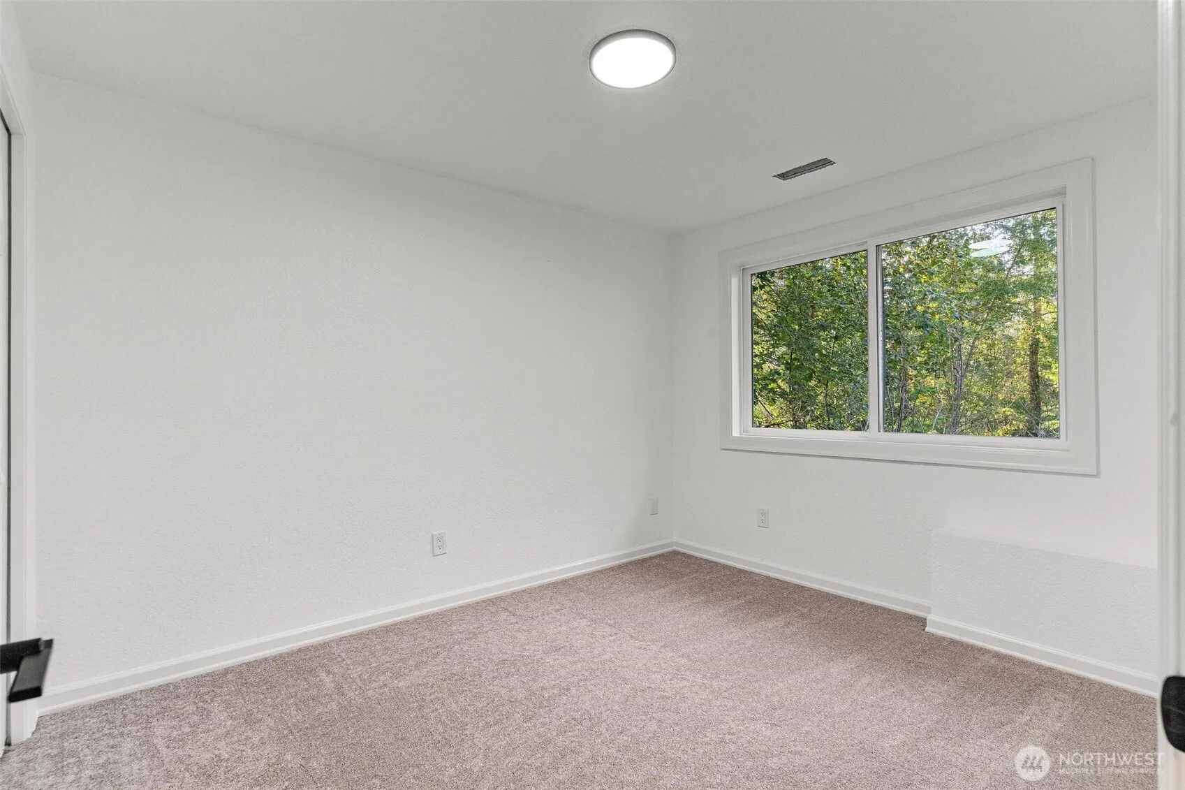 13206 SE 51st Place , Bellevue, WA 98006