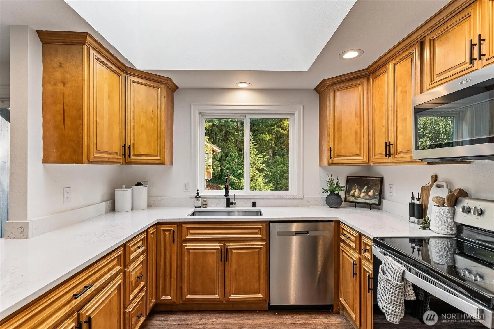 13206 SE 51st Place , Bellevue, WA 98006