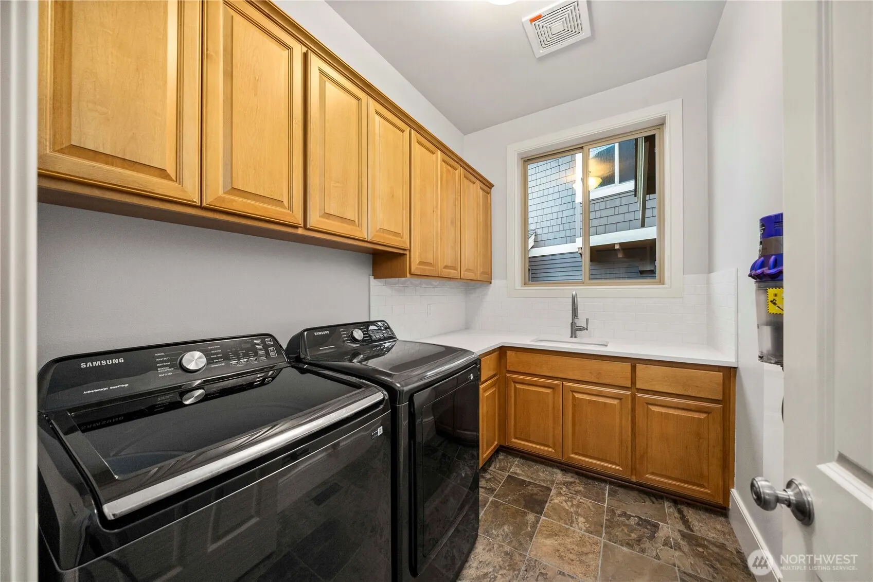 510 Timber Creek Drive NW, Issaquah, WA 98027-5650