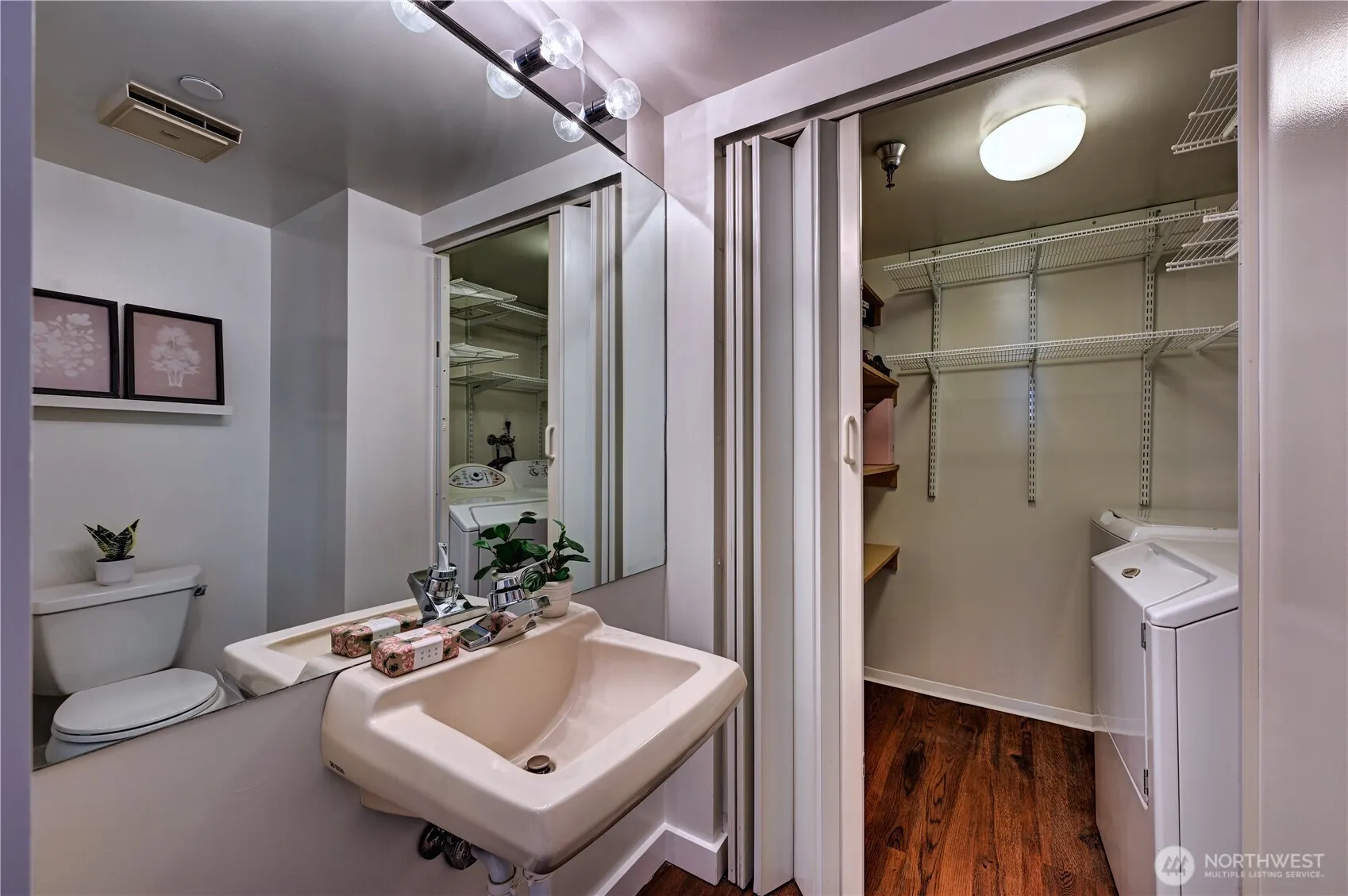 2621 2nd Avenue #1503, Seattle, WA 98121