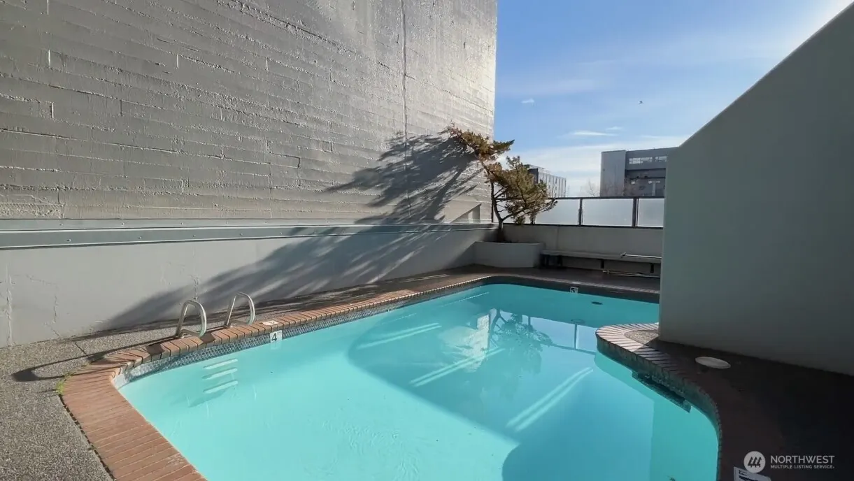 2621 2nd Avenue #1503, Seattle, WA 98121
