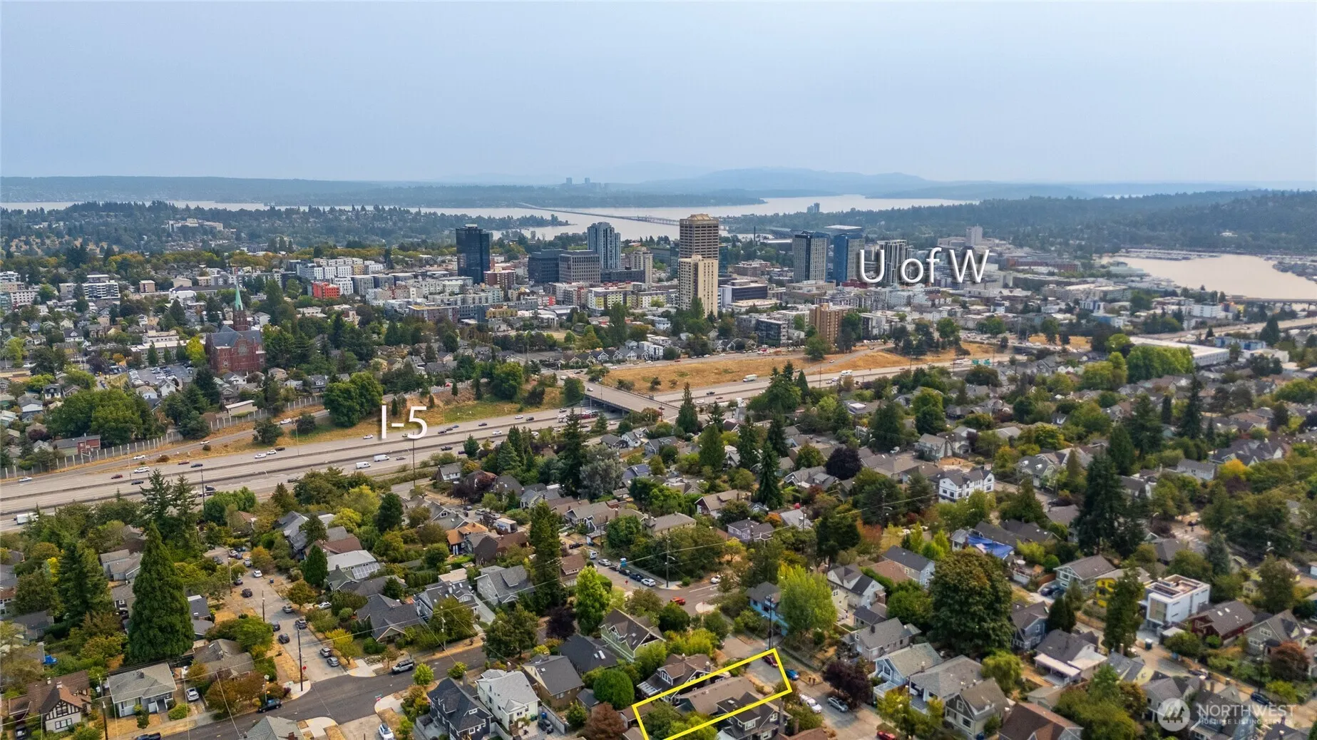 154 NE 52nd Street , Seattle, WA 98105