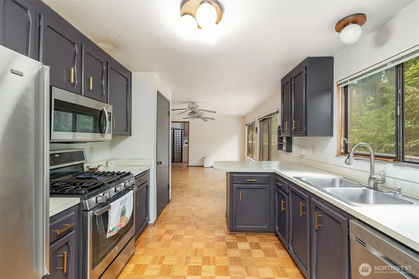 4153 SE 158th Avenue , Bellevue, WA 98006