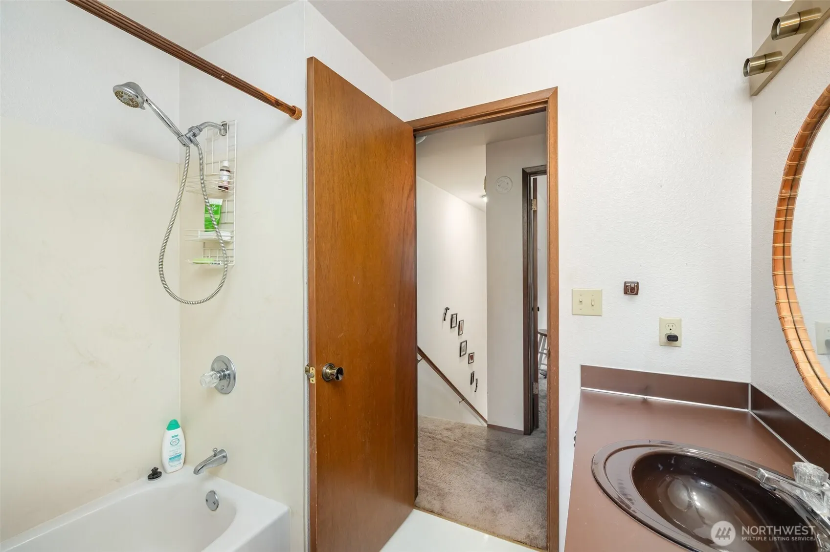 4153 SE 158th Avenue , Bellevue, WA 98006