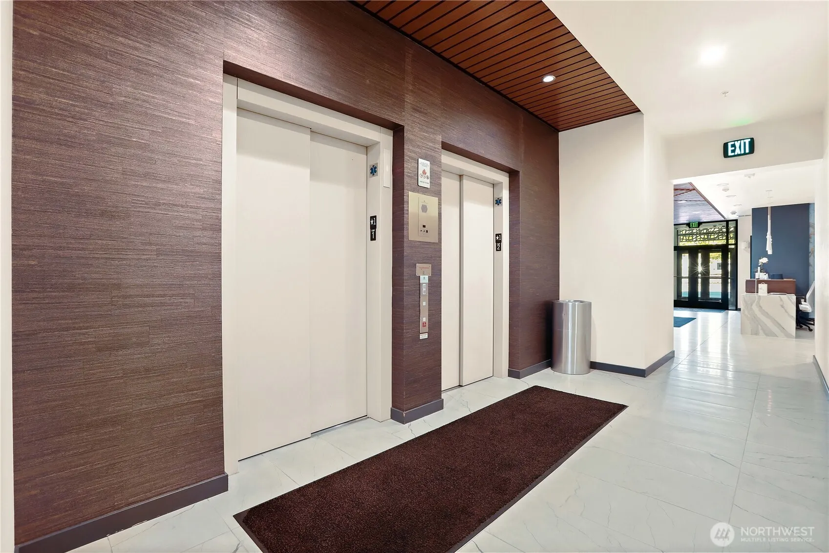 11903 NE 128th Street #204, Kirkland, WA 98034