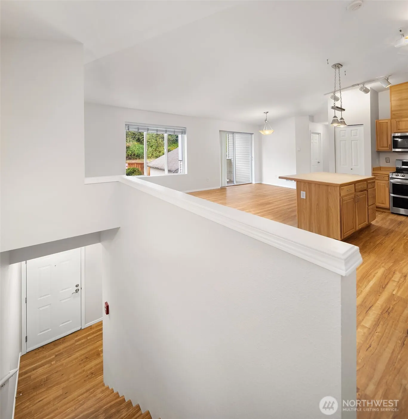 14335 Simonds Road NE #A203, Kirkland, WA 98034